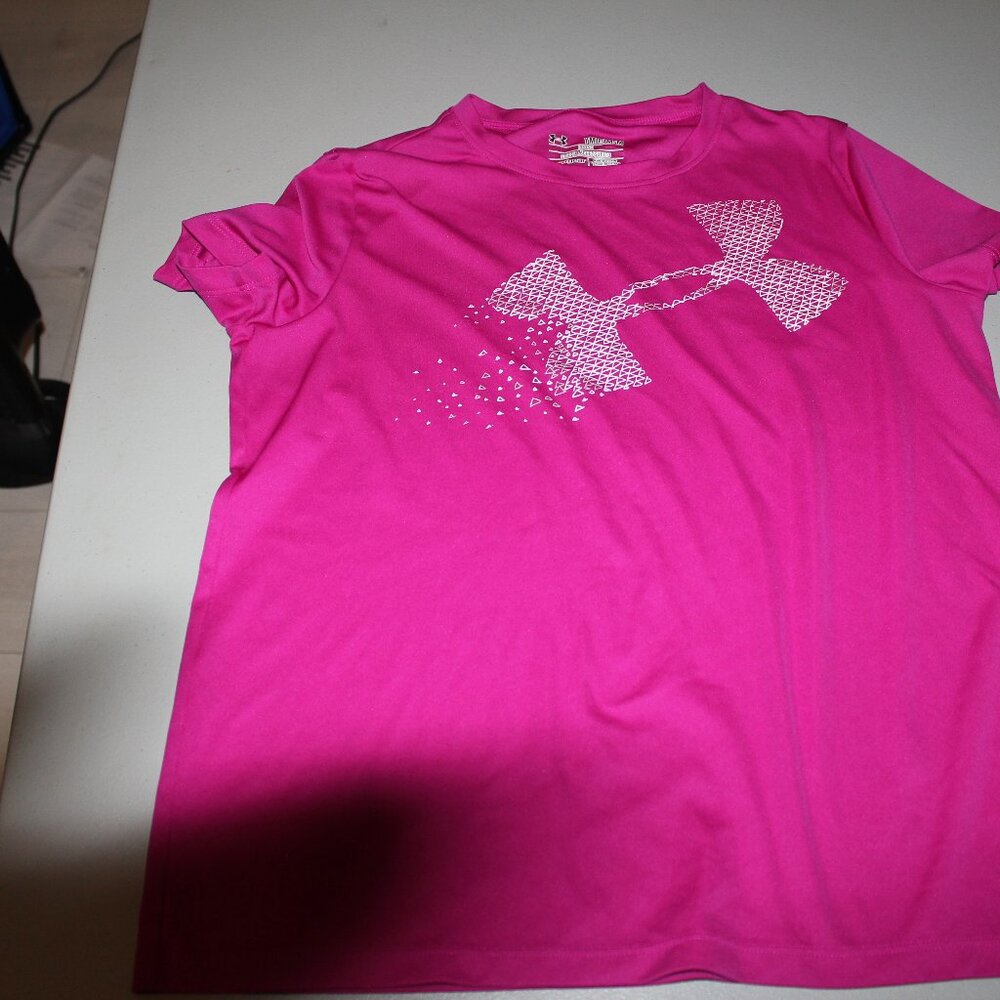 Purple Under Armour Top Size Medium